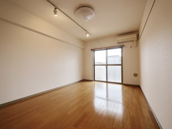 ル・ポローニアの物件内観写真